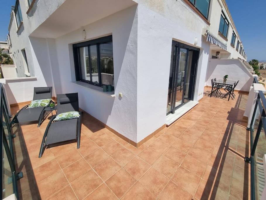 Toyo Alcazaba Suites Gran Terraza Y Vistas, 2Hab, Piscina Y Garaje Retamar  Exterior photo